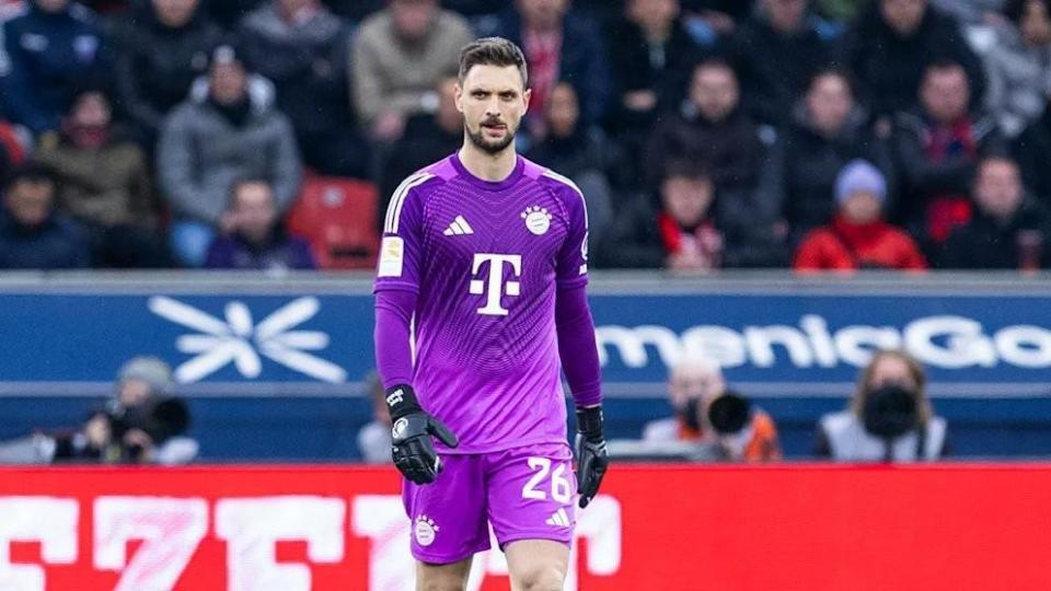 开云体育下载-团灭！拜仁一线队3门将加二队门将全部受伤 16岁天才或出战欧冠